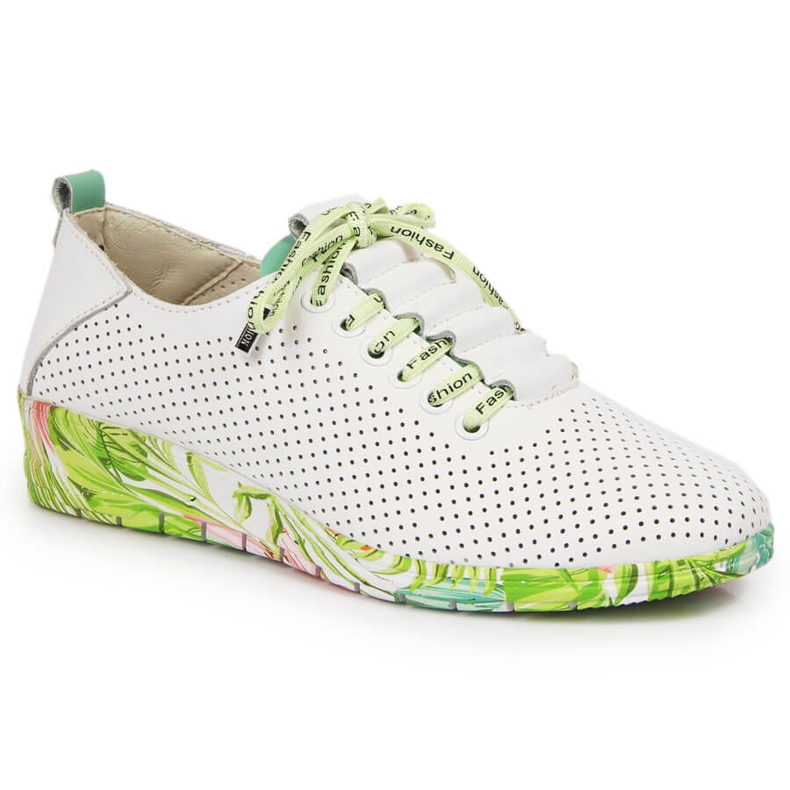 Damskor i vitt läder med en kil Artiker 1