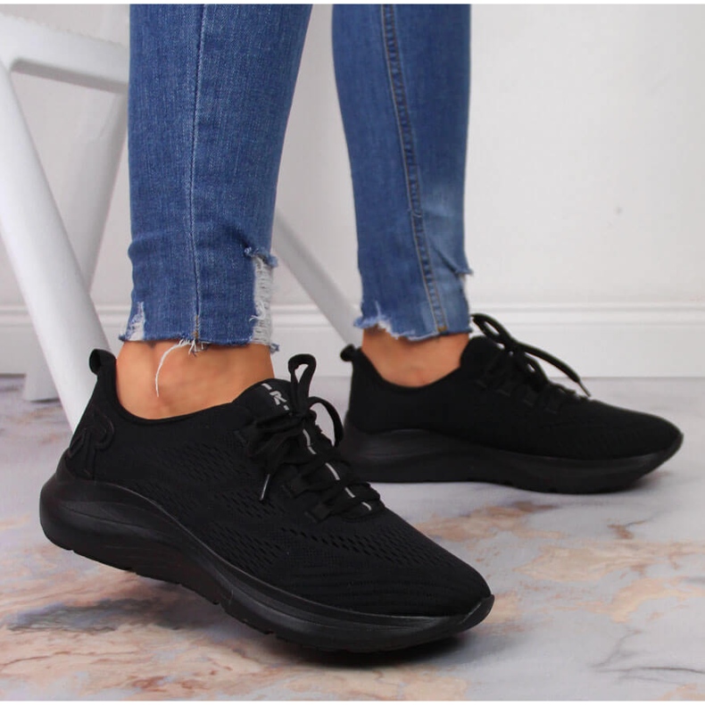 Svarta Rieker 42103-01 sportskor för kvinnor 1