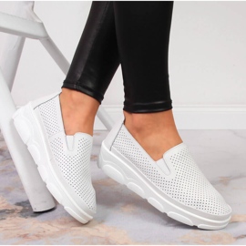 Bekväma damskor i läder, vita Jezzi 1