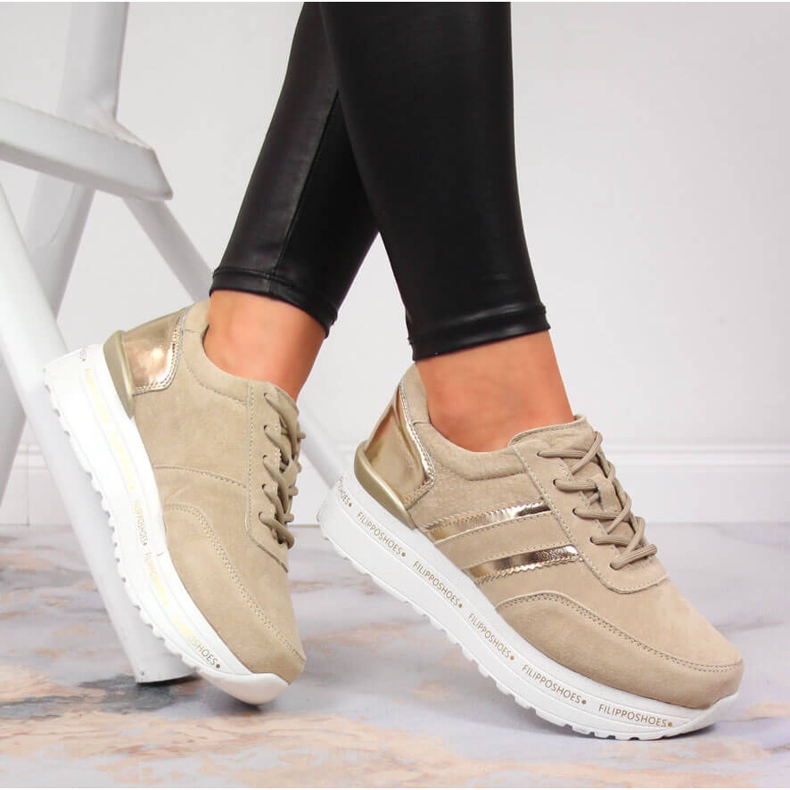 Skinnskor för kvinnor på den beige Filippo-plattformen 1