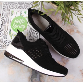 Svarta damskor Jezzi 1