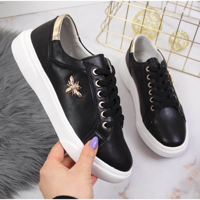 Skinnskor för kvinnor med svart Vinceza-plattform 1