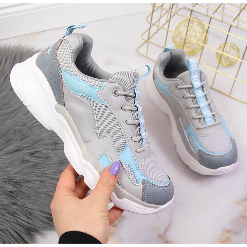 Bekväma grå Vinceza sportskor för kvinnor 1