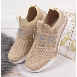 Damsportskor slip on beige Vinceza 2