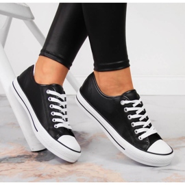 Atletico svarta låga sneakers i eko läder 1