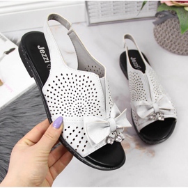 Damsandaler med silver Jezzi rosett silver- 1