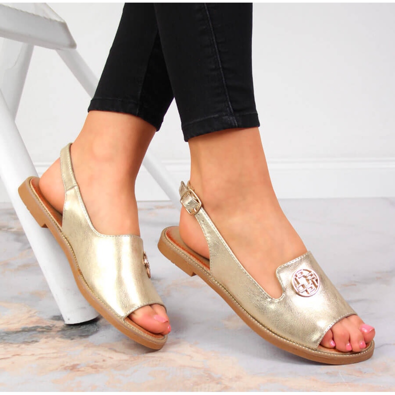 Damsandaler med gyllene Filippo dekoration 1