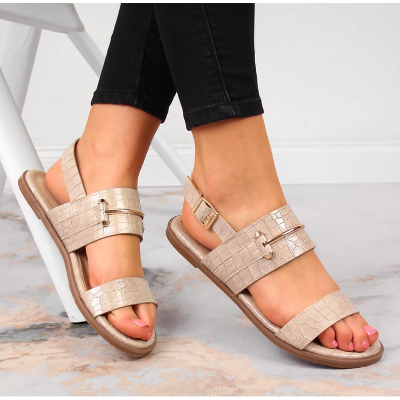 Beige damsandaler lackade kroko T.Sokolski 1