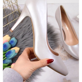 Pumps på en silverpärla Sergio Leone häl silver- 1