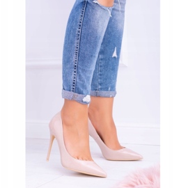 Kvinnors pumpar i Spitz lackerade beige 3