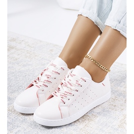 Koho röda och vita sportskor 2