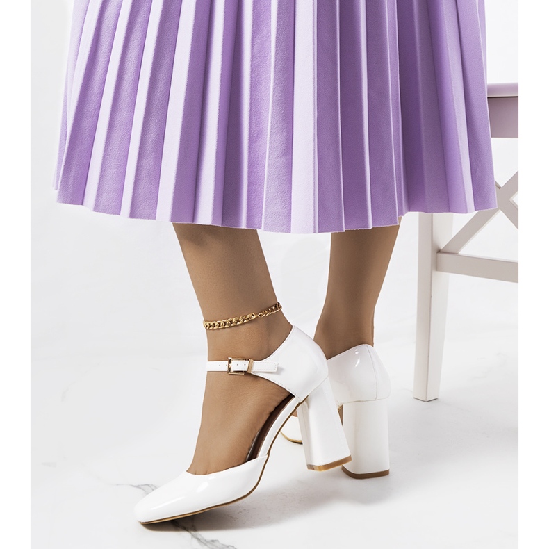 Vita pumps på Clement-stolpen 1