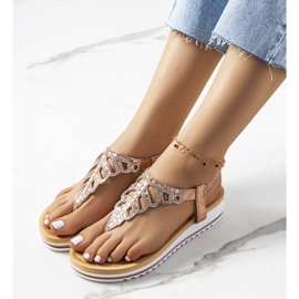 Rosa Ahola platåsandaler 1