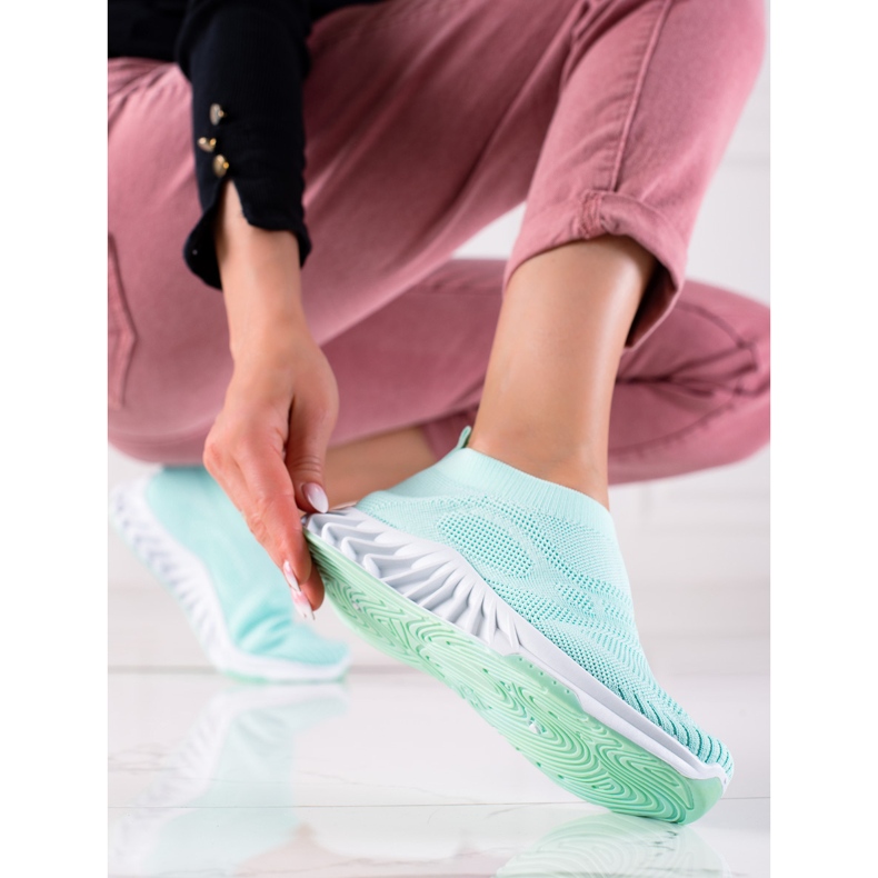 J. Star Trendiga gröna sneakers 1