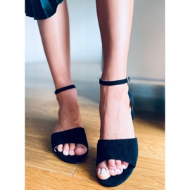 Ursula Svarta högklackade sandaler 1