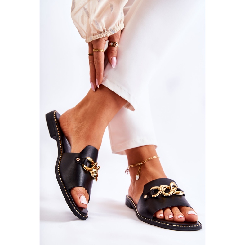 S.Barski Fashionabla Svarta Finess Tofflor Med En Kedja På En Platt Klack 2