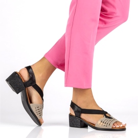 Filippo DS2308/22 Bk Go genombrutna sandaler i läder, svart och guld gyllene 2