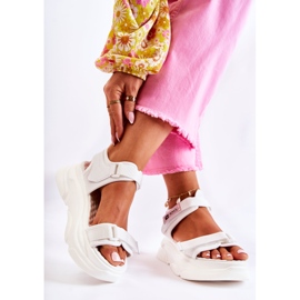 PE1 Damsandaler På Plattformen Vit Terrina 2