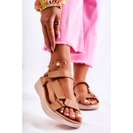 PE1 Damsandaler med kardborre Camel Clarisse brun 1