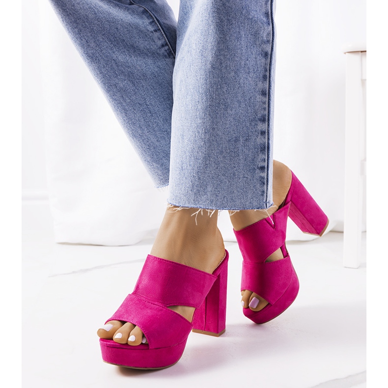 Rosa tofflor på Hornstolpen 1