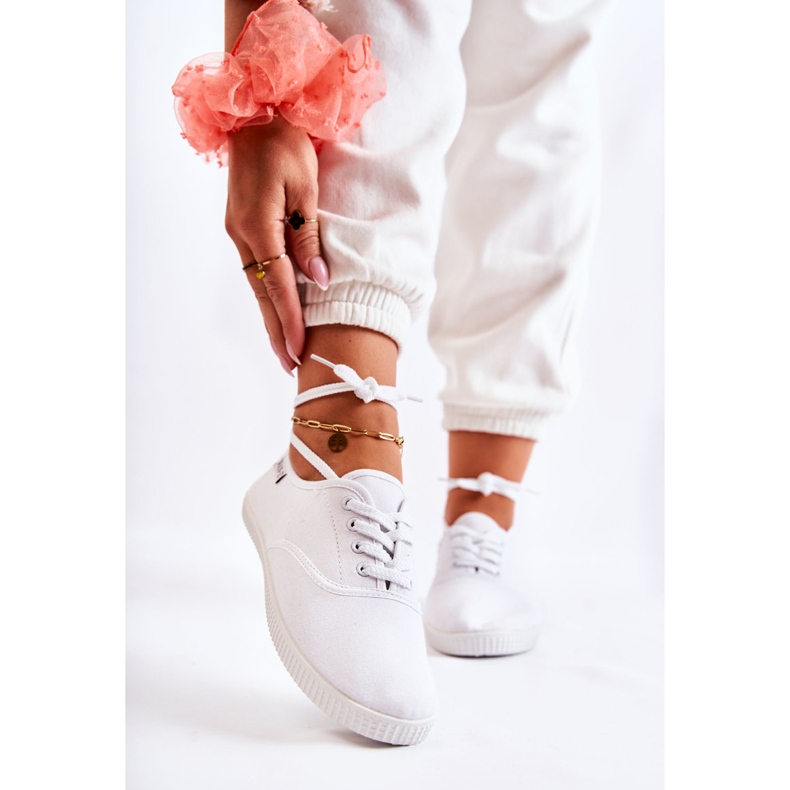 PE1 Klassiska sneakers för damer Vita Dellis 2