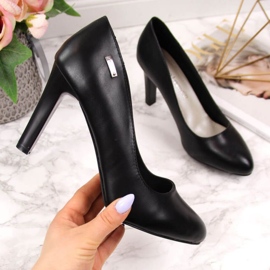 Svarta höga klackar från Sergio Leone 1