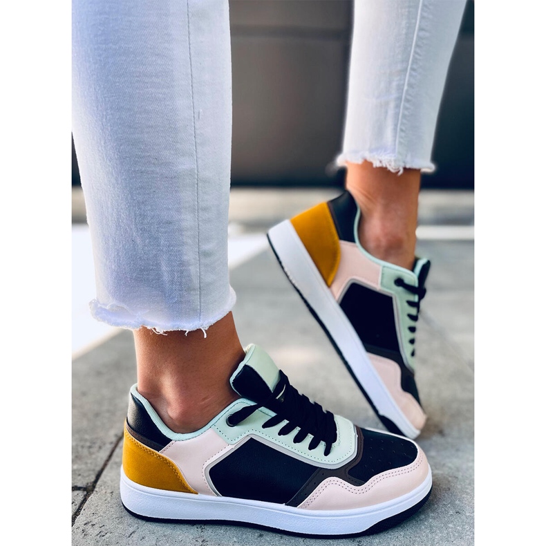 Izzie SVART / ROSA sneakers för kvinnor mångfärgad 2