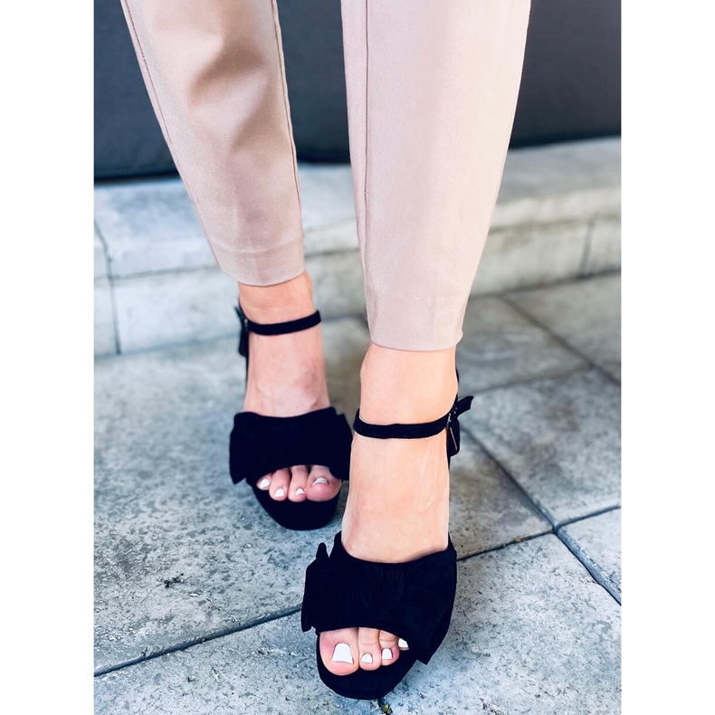 Sandaler på Adella Black-plattformen svart 1