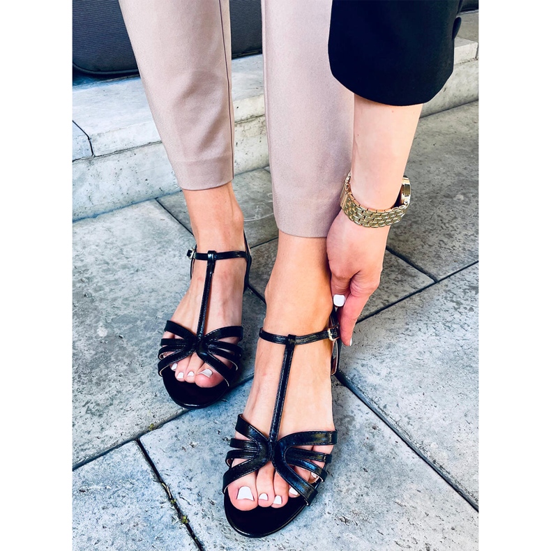 Sparkle Black sandaler med låg klack svart 1