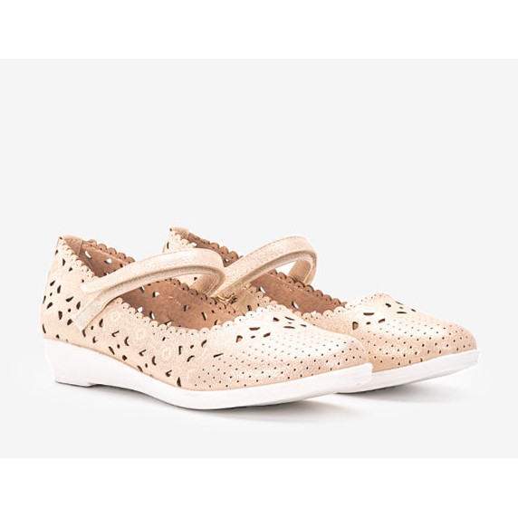 Cardosa barns genombrutna ballerinor i guld gyllene 1