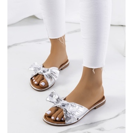 Silvertofflor med Yoho-rosett silver- 1