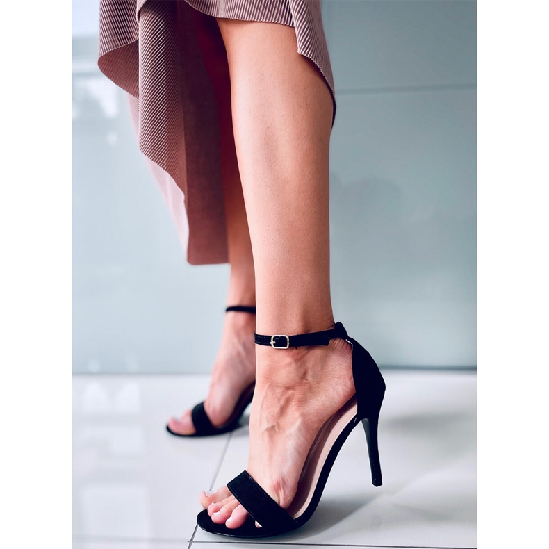 Sheila Svarta sandaler med hög klack 1