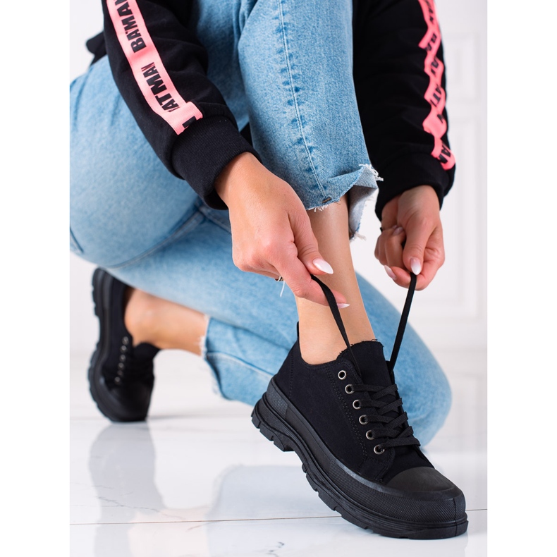 SHELOVET Svarta sneakers på plattformen 1