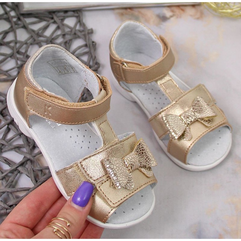 Kardborresandaler Kornecki Jr KOR6309 gyllene 1