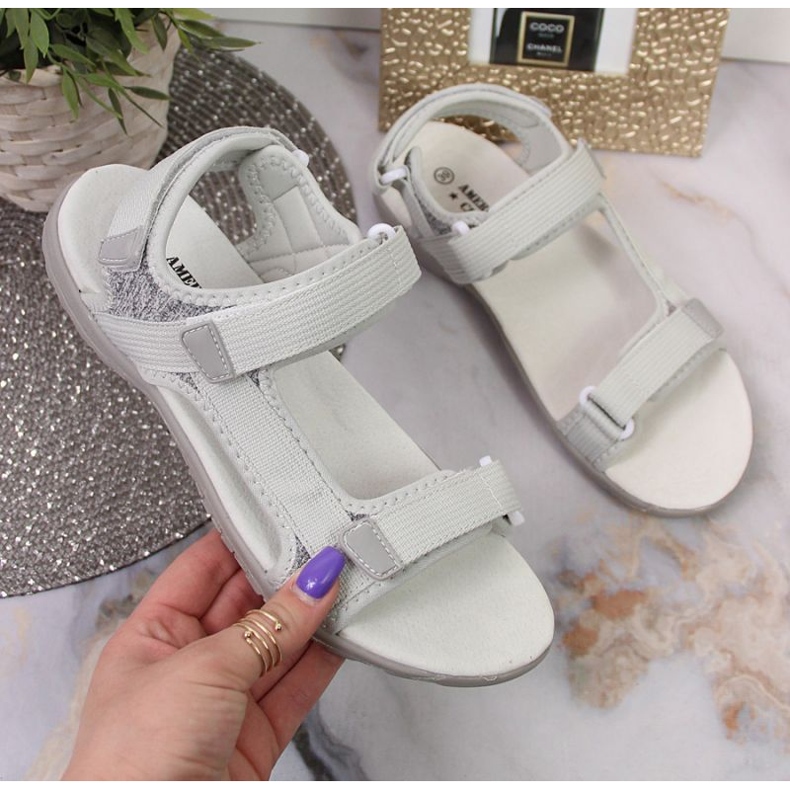 American Club W AM896B grå kardborresandaler 1