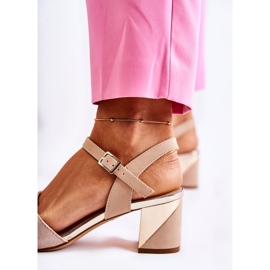 Sergio Leone Sandaler På En Stång Rosa Och Guld Corane gyllene 1