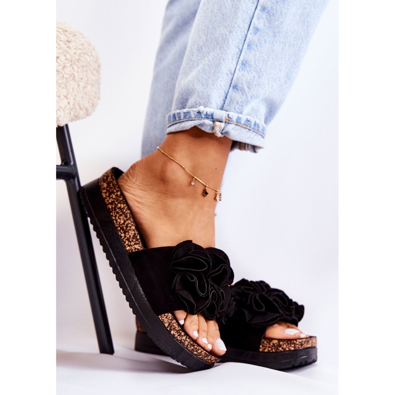 PS1 Damtofflor i mocka med svart Nemis-prydnad 1