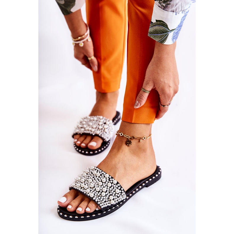 PG2 Damtofflor med pärlor Svart Vamero 1