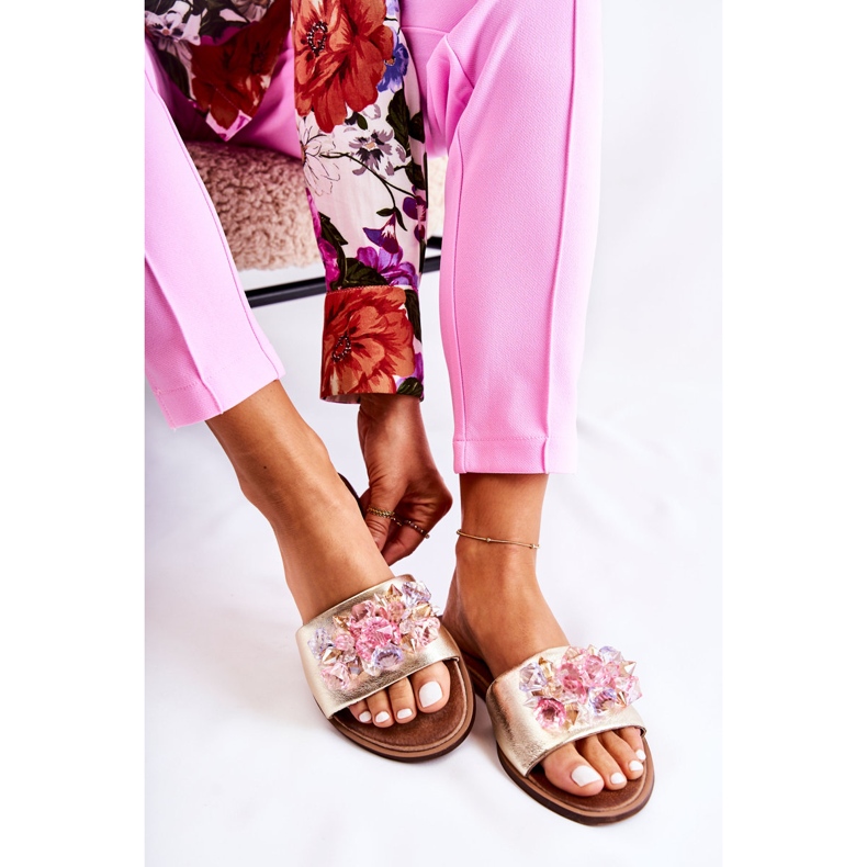 Lädertofflor för kvinnor med Nicole 2726 gyllene dekoration 2