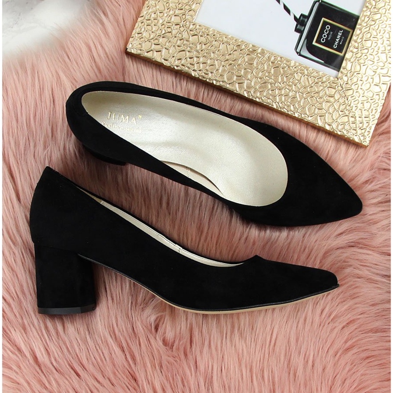 Pumps på stolpen svart Juma mocka 2