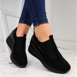 Svarta wedge sneakers för kvinnor Vinceza 1