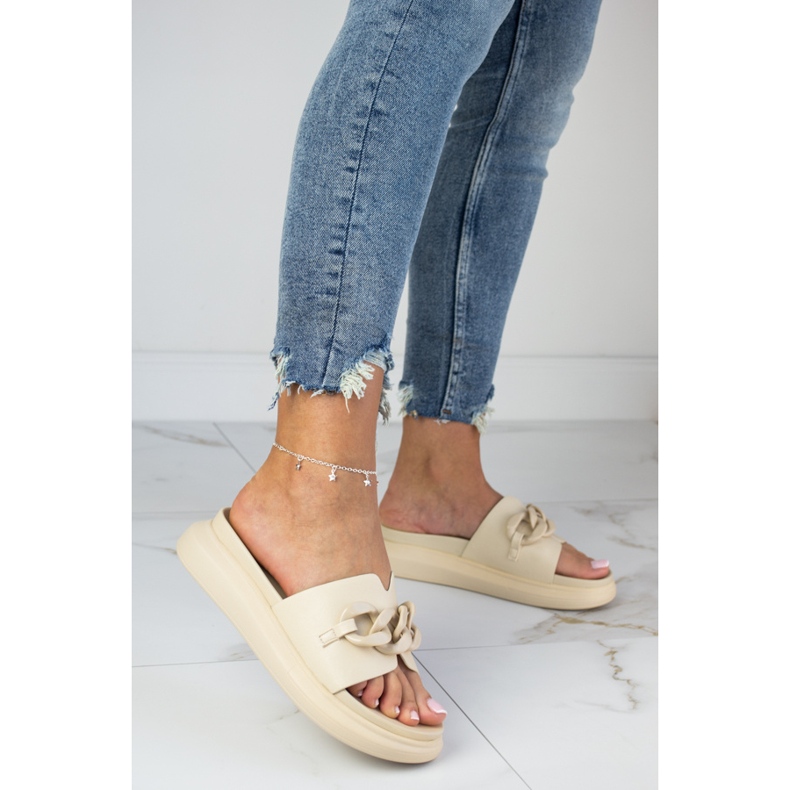 Beige Laura La.Fi plattformstofflor med kedja 1