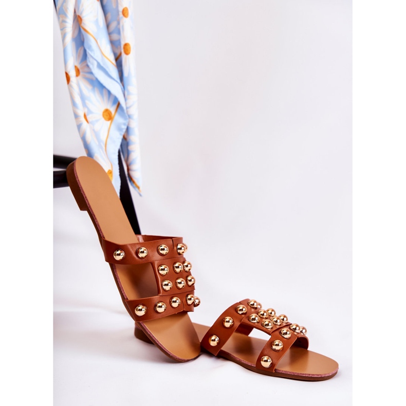 PG1 Klassiska tofflor för kvinnor med ornament Brun Scotlyn 1