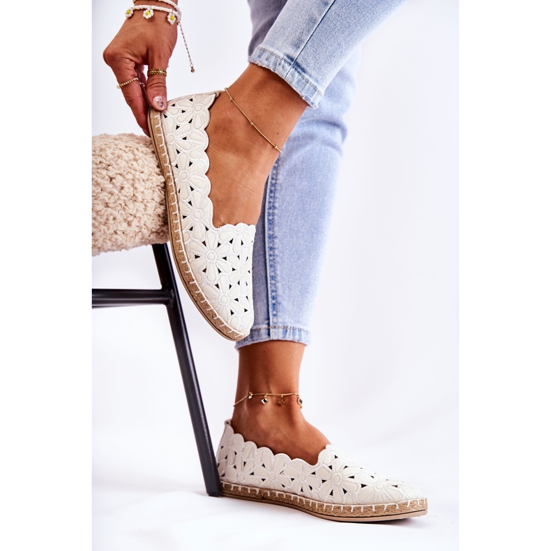 Kvinnors Slip-On Ballerinas Med Vita Blommor 2