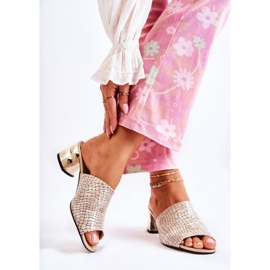 PA2 Läder Kvinnors Tofflor Krokodil På Klack Beige Perry 2