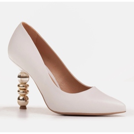 Marco Shoes Läder vita klackar med stenar 1