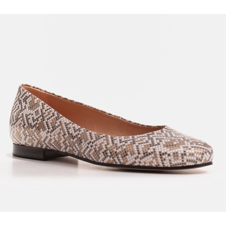 Marco Shoes Beige ballerinor i sämskskinn 1