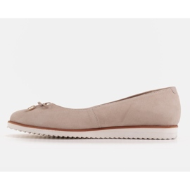 Marco Shoes Lätta ballerinor för kvinnor av naturlig mocka med en sportig sula beige 1