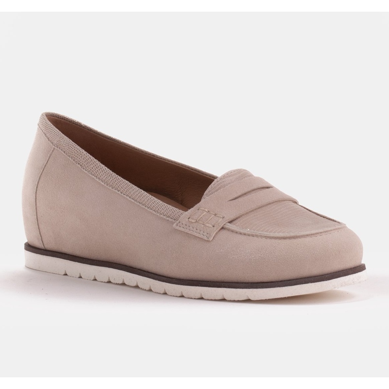 Marco Shoes Lätta skor med en mycket mjuk undersida och en dold kile beige 1