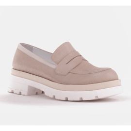 Marco Shoes Mockaskor med mönster på en tjock sula beige 1